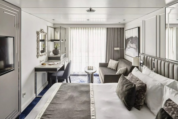 Riverside Luxury Cruises Riverside Mozart Symphony Suite.jpg